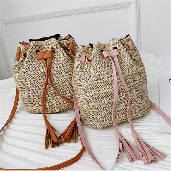 Crossbody straw woven bag - Picture 6 of 6